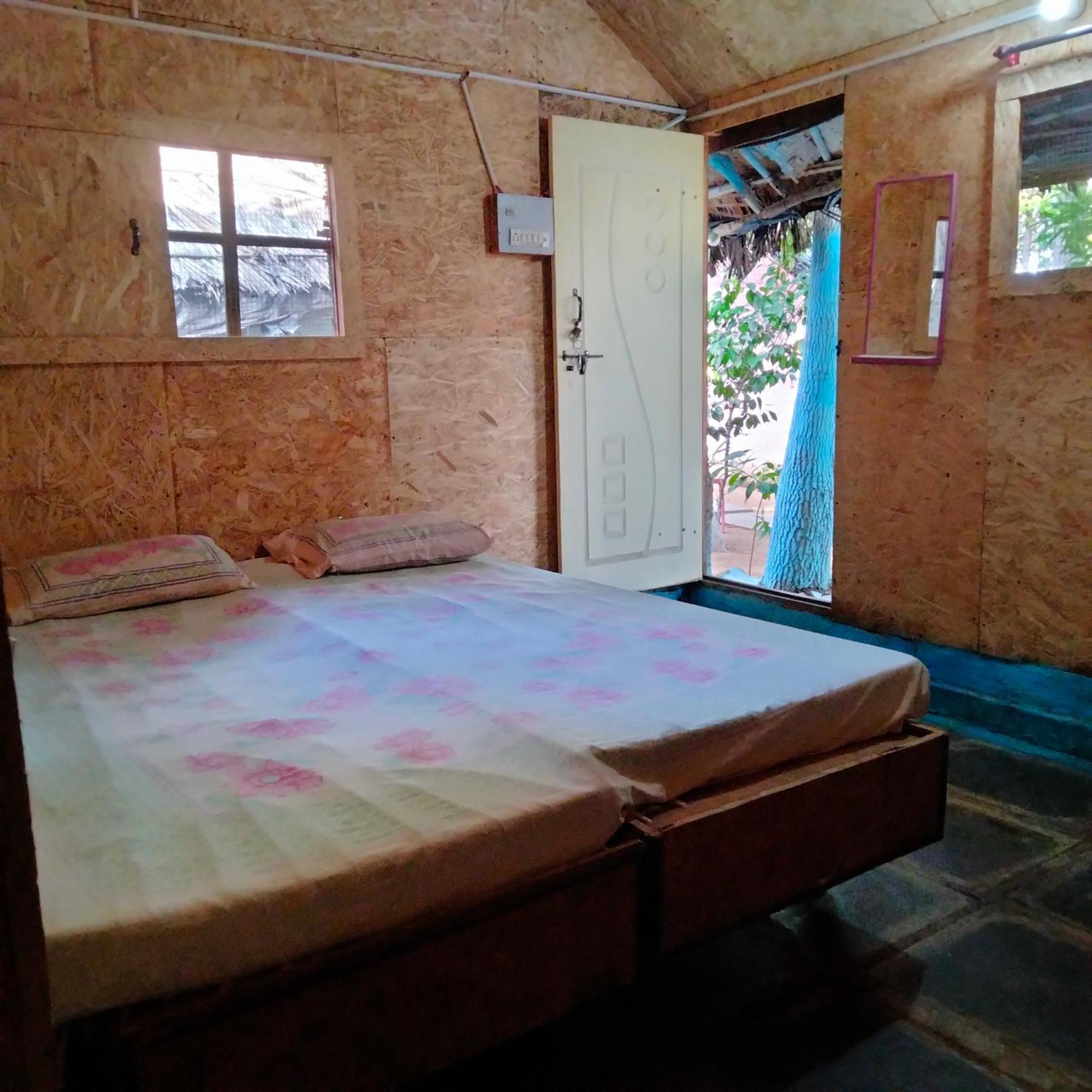 Goldengarden Cottages Hampi Dış mekan fotoğraf